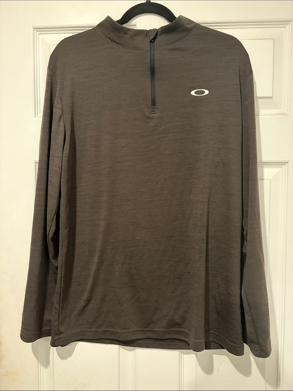 Oakley Long Sleeve Performance Top in grey